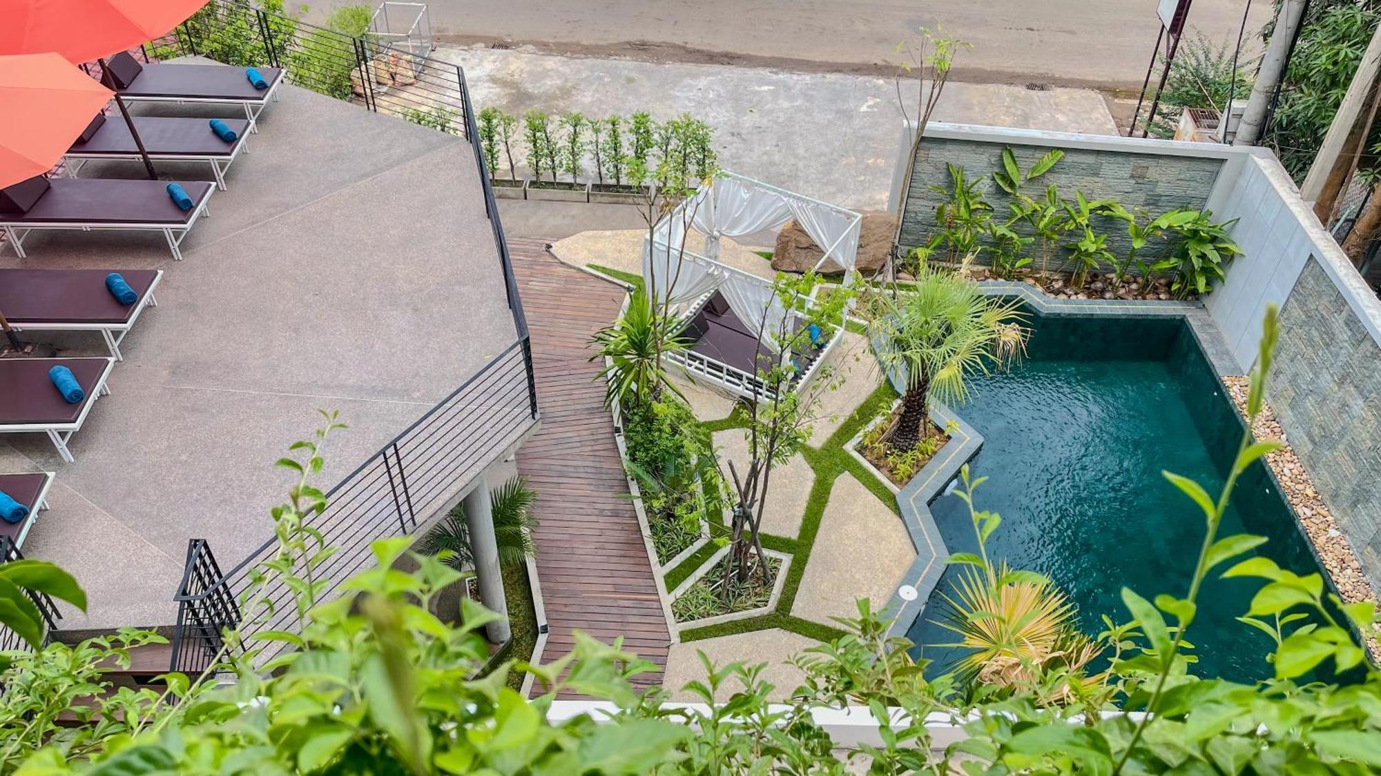 The Luxury Hotel Siem Reap Exterior foto