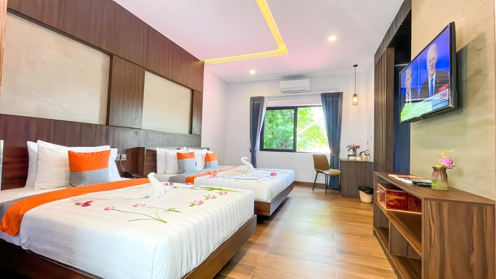 The Luxury Hotel Siem Reap Exterior foto