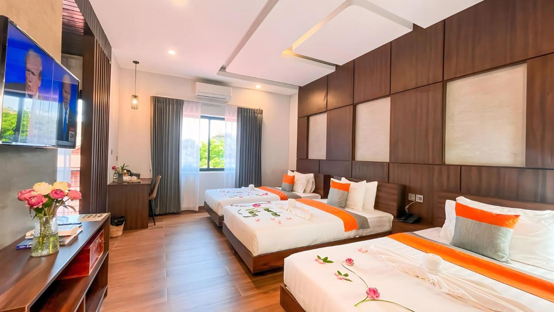 The Luxury Hotel Siem Reap Exterior foto